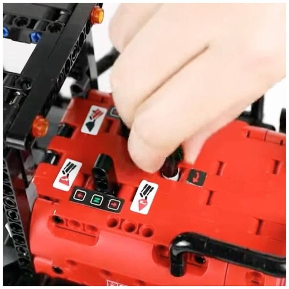 Конструктор Xiaomi Onebot Assembled Toy Truck Engineering Bulldozer GP00017
