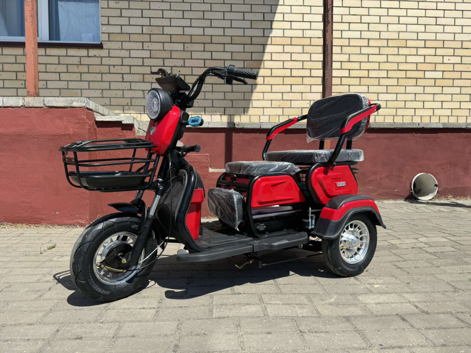 Электроскутер SMD TRIKE